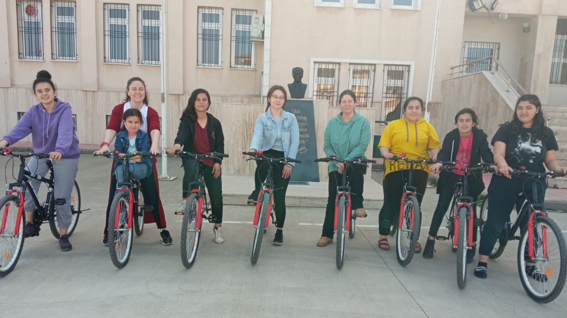 Pansiyon Öğrencilerimizle Hafta Sonu Bisiklet Etkinliğimiz